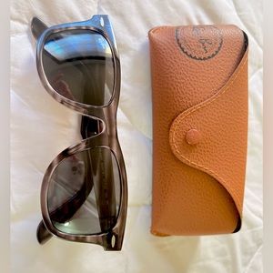 Ray Ban Wayfarer Sunglass